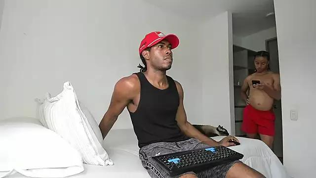Freechat deyianxx on StripChat