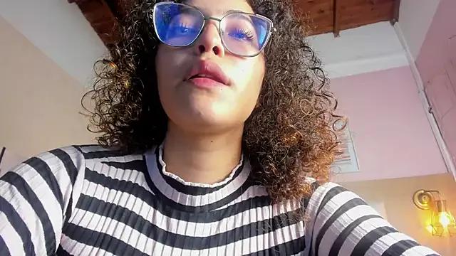 Dollar-girl on StripChat 