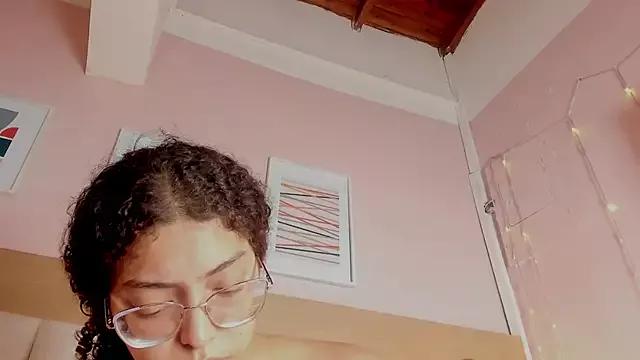 Dollar-girl on StripChat 