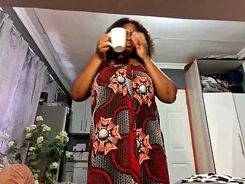 Freechat EbonyRose9 on StripChat