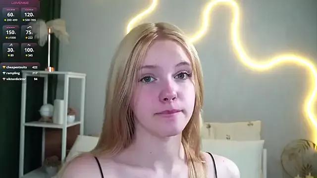 Freechat EdlaHewell on StripChat