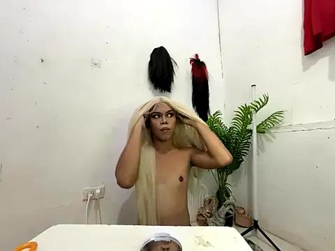 ella_foxtrot — YOUR MESSION IS MAKING EMPTY MY BALLS