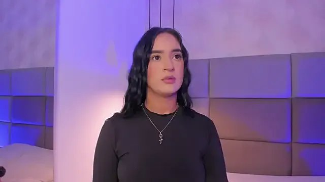 Emily_luve — Spank my sweety ass!! 