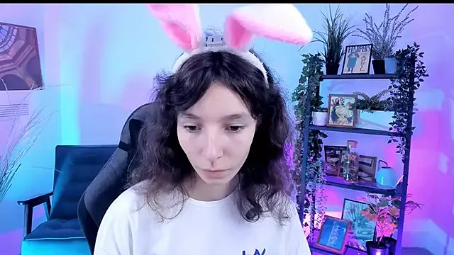 Freechat EmmanuellBrown on StripChat