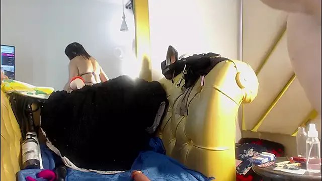 Freechat erika_ortiz on StripChat