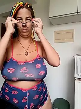 Freechat Escarlate4you_ on StripChat