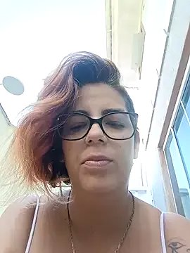 Freechat Escarlate4you_ on StripChat