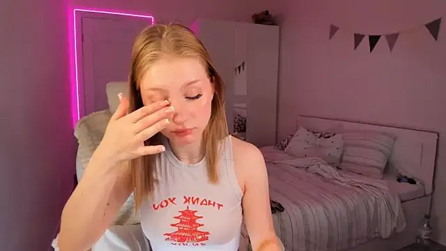 Eva_Davi on StripChat