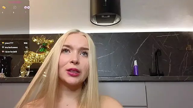 Freechat eva_m1racle_ on StripChat