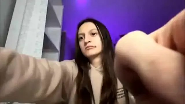 Eva_Strepels — Try my shy dance