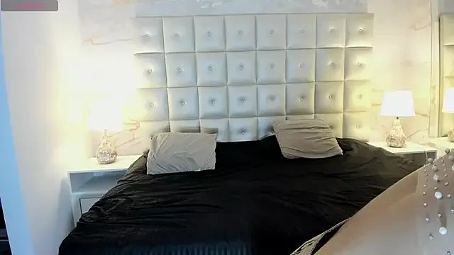 Freechat EVELIN_MASON on StripChat