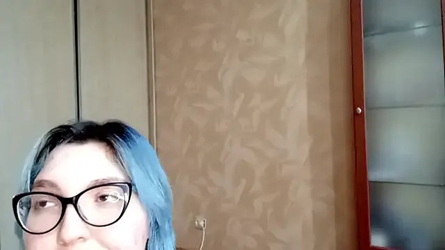 EvonTabb — slightly stroke my fragile neck