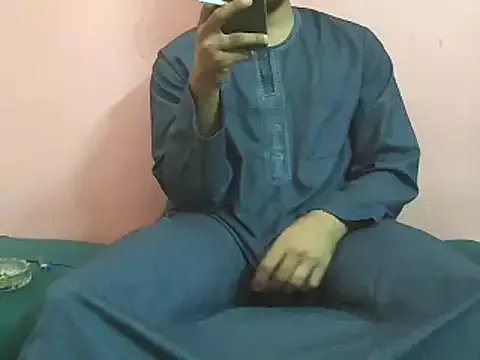 Freechat foxsanSs on StripChat