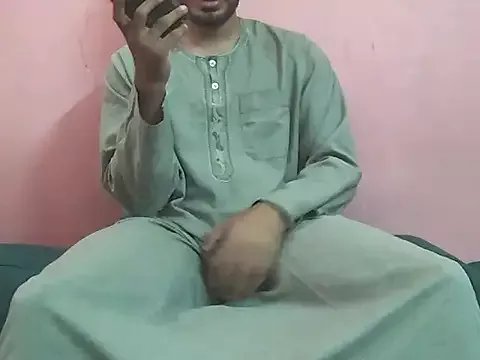 Freechat foxsanSs on StripChat