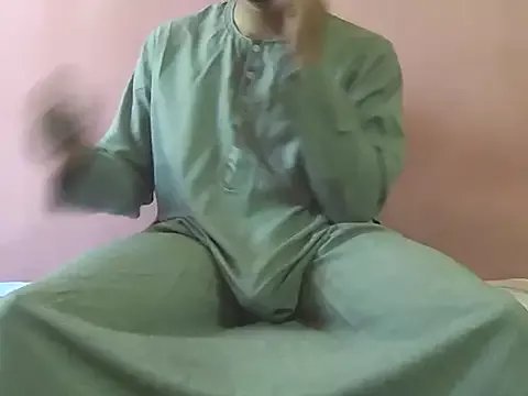 Freechat foxsanSs on StripChat