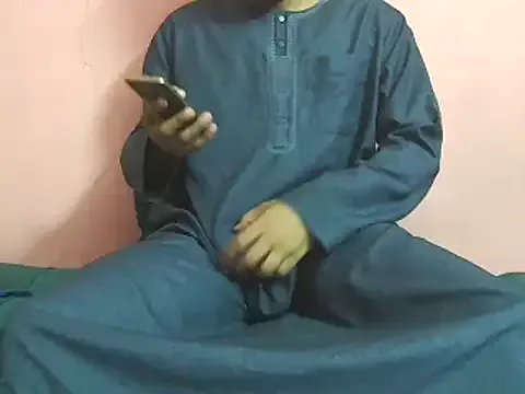 Freechat foxsanSs on StripChat