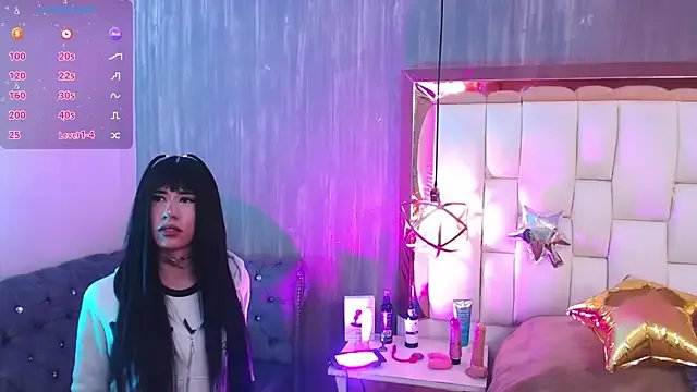 Foxxy_Doll on StripChat 