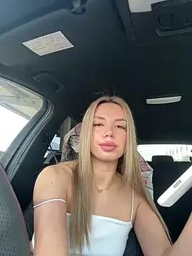 Gabriella_Hot_ — show boobs and squeeze them