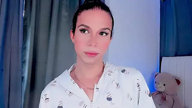 Freechat gatitavenecis on StripChat