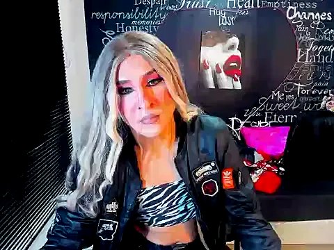 Freechat Georgina_Giio on StripChat