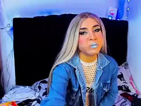 Freechat Georgina_Giio on StripChat