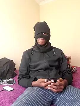 Gifttheskimaskboy on StripChat