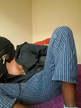 Gifttheskimaskboy on StripChat