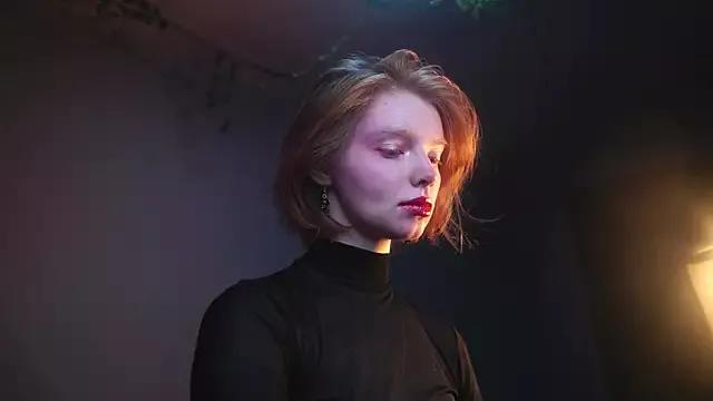 ginger_hugs on StripChat 