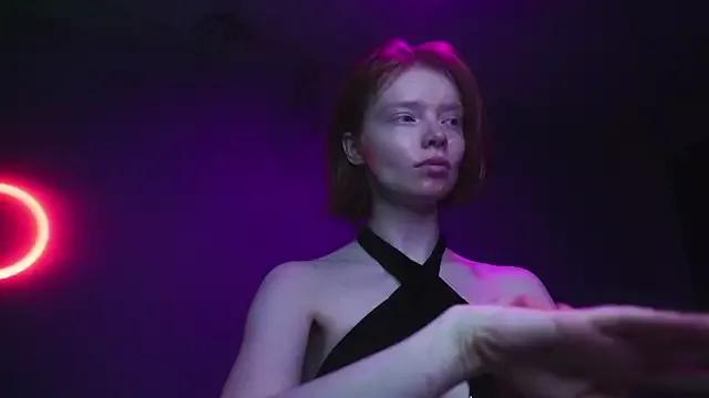 ginger_hugs on StripChat 