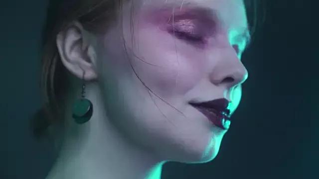 ginger_hugs on StripChat 