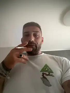 StripChat GmGit is Freechat GmGit — 600
