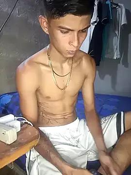 Freechat God_Eros_23cm on StripChat