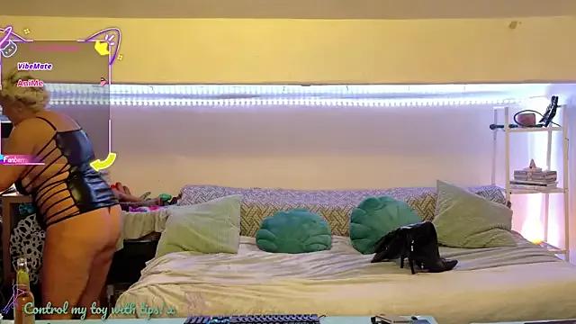 Freechat GoddessAlimony on StripChat