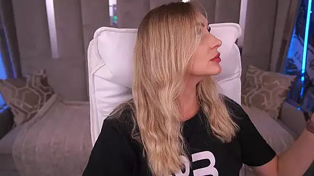 Freechat GraceCandy on StripChat