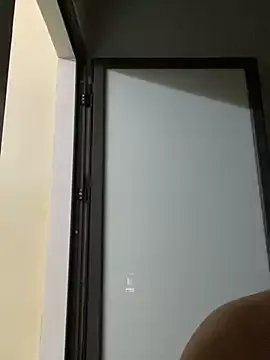 Hachi_Sweetbabie_ on StripChat 