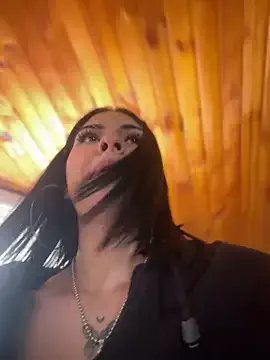 Freechat Hilary_pinkk on StripChat