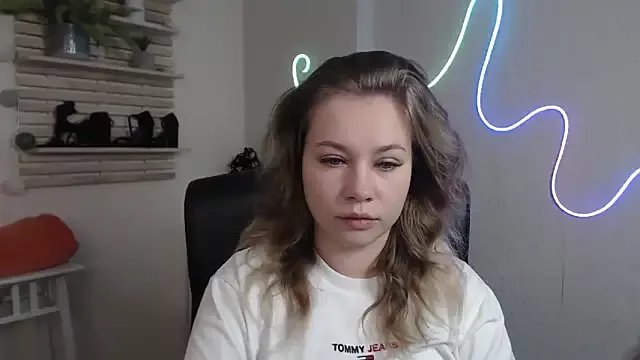 Freechat holly_xglam on StripChat