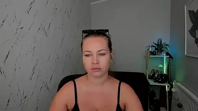 Avatar of holly_xglam