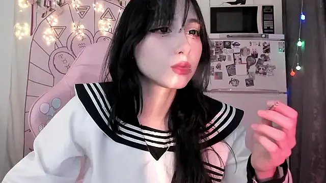 Holy420lolii — get full naked ^^