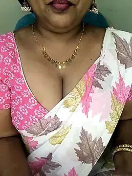 Freechat honey-sexy on StripChat