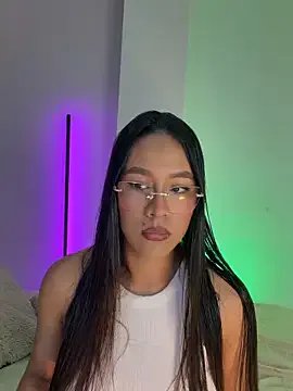 HoneyDolllXXX — RIDING MY BIG DILDO HARD