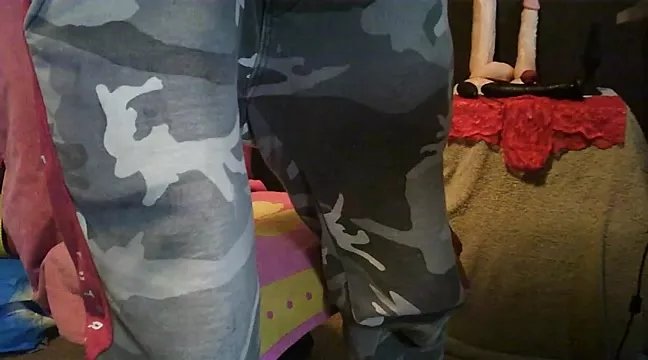 Freechat Hotandhard31 on StripChat