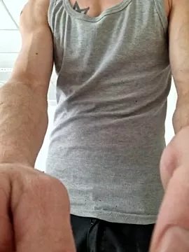 Freechat Hotandhard31 on StripChat