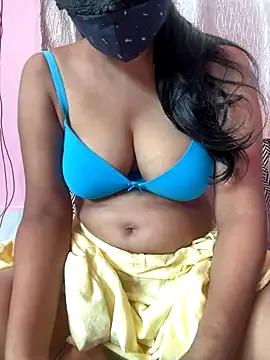 hottylizaa — Milk and ass fingaring