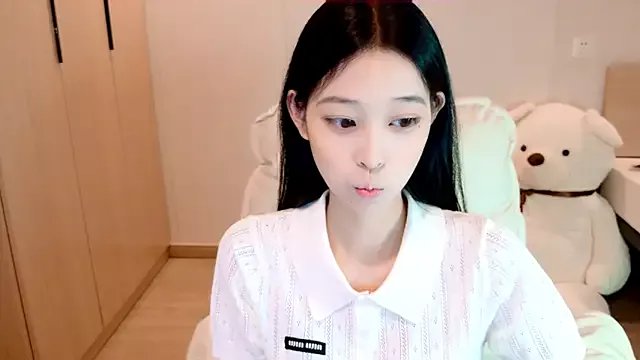 iiiiiiiiis on StripChat 