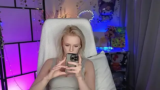 Freechat ImBonBon on StripChat