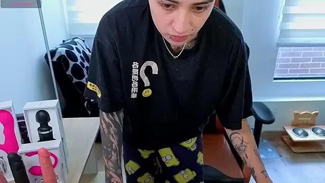 Freechat imlaiaaa on StripChat