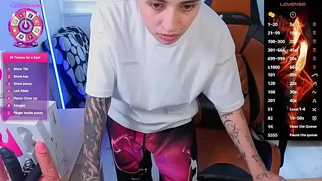 Freechat imlaiaaa on StripChat