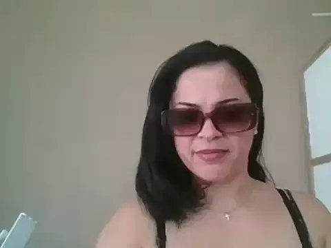 Freechat ITALIANASISIXX on StripChat