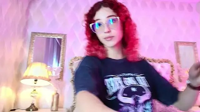 Freechat Ivy_Starr1 on StripChat